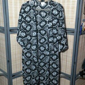 LuLaRoe Black & White Chiffon Shirley Kimono